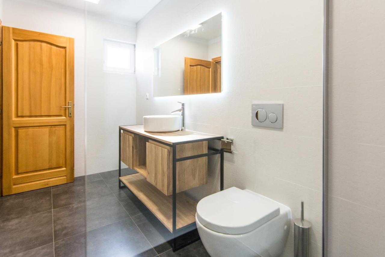 Apartments Basilea Biograd Na Moru Eksteriør bilde