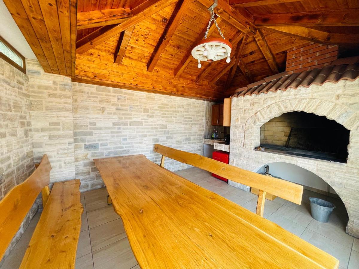Apartments Basilea Biograd Na Moru Eksteriør bilde