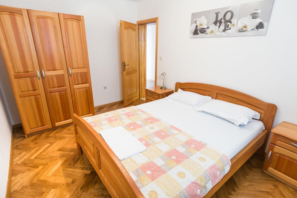 Apartments Basilea Biograd Na Moru Rom bilde
