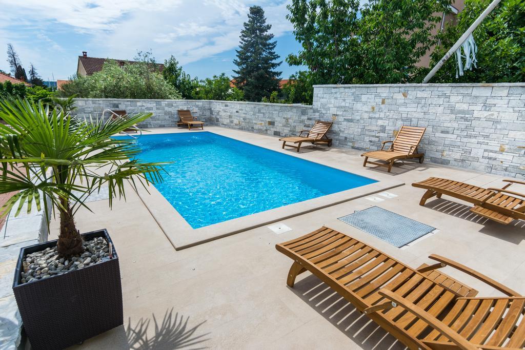 Apartments Basilea Biograd Na Moru Eksteriør bilde