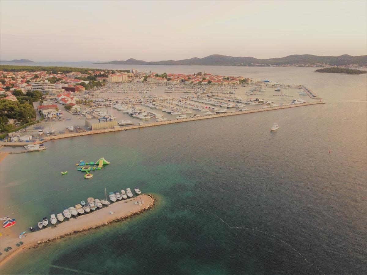 Apartments Basilea Biograd Na Moru Eksteriør bilde