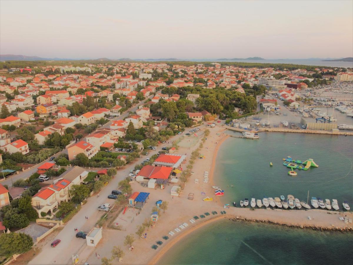 Apartments Basilea Biograd Na Moru Eksteriør bilde